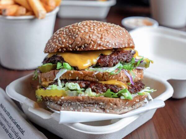 3 Incredibly Impressive Burgers to Try in Riyadh