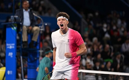 American Rising Star Ben Shelton Reaches First Career Final in Tokyo Tennis Tournament