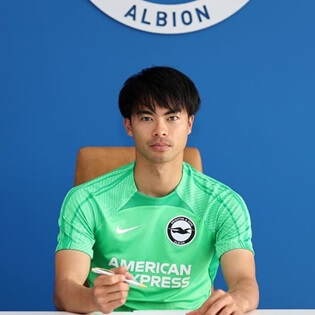 Brighton Extends Japanese Player Kaoru Mitoma Contract for Four Seasons