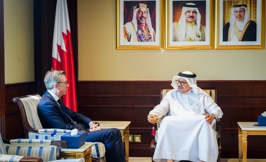 Foreign Minister Meets with French Ambassador to Bahrain