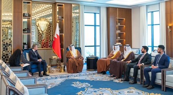 HRH the Deputy King Meets with New French Ambassador to Bahrain