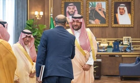 Prince Faisal bin Khalid Receives the Head of the Arab Tourism Organization