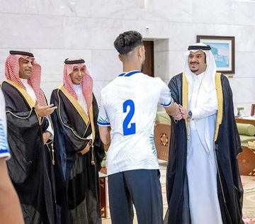 Riyadh Deputy Governor Receives President of the Deaf Club Board in the Region