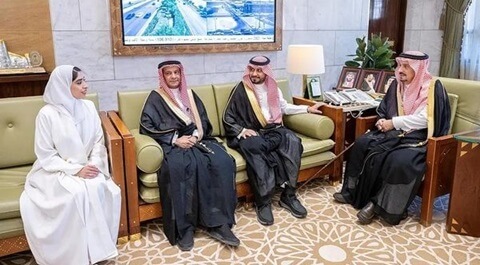 Riyadh Region Amir Receives the President of the Arab Open University
