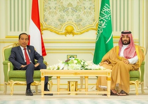 Saudi Crown Prince and Indonesian President Witness Signing of Bilateral Agreements