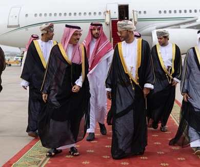 Saudi Foreign Minister Arrives in Oman for Exceptional GCC Meeting