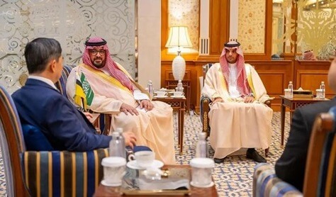 Saudi Minister of Economy and Planning Meets Second Minister of Finance and Economy in Brunei
